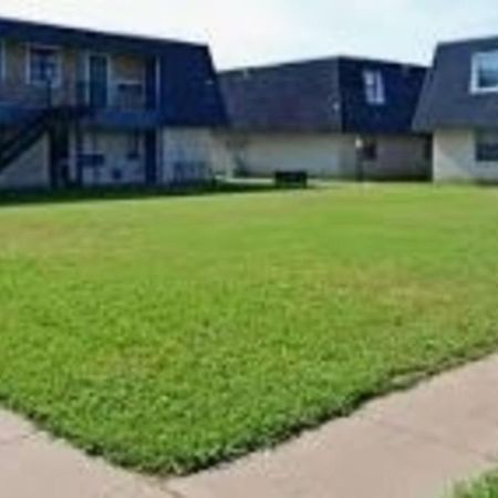 דירות לאוטון 2 Bed/ 1 Bath Next To Ft. Sill מראה חיצוני תמונה
