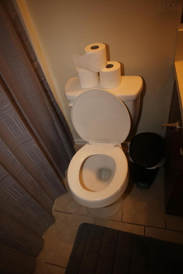 דירות לאוטון 2 Bed/ 1 Bath Next To Ft. Sill מראה חיצוני תמונה