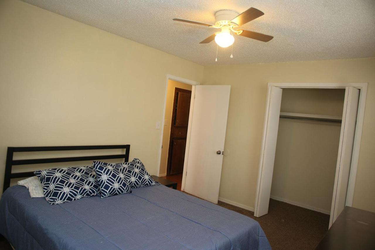 דירות לאוטון 2 Bed/ 1 Bath Next To Ft. Sill מראה חיצוני תמונה