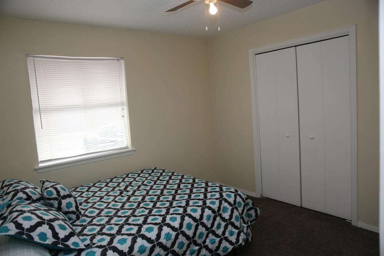 דירות לאוטון 2 Bed/ 1 Bath Next To Ft. Sill מראה חיצוני תמונה