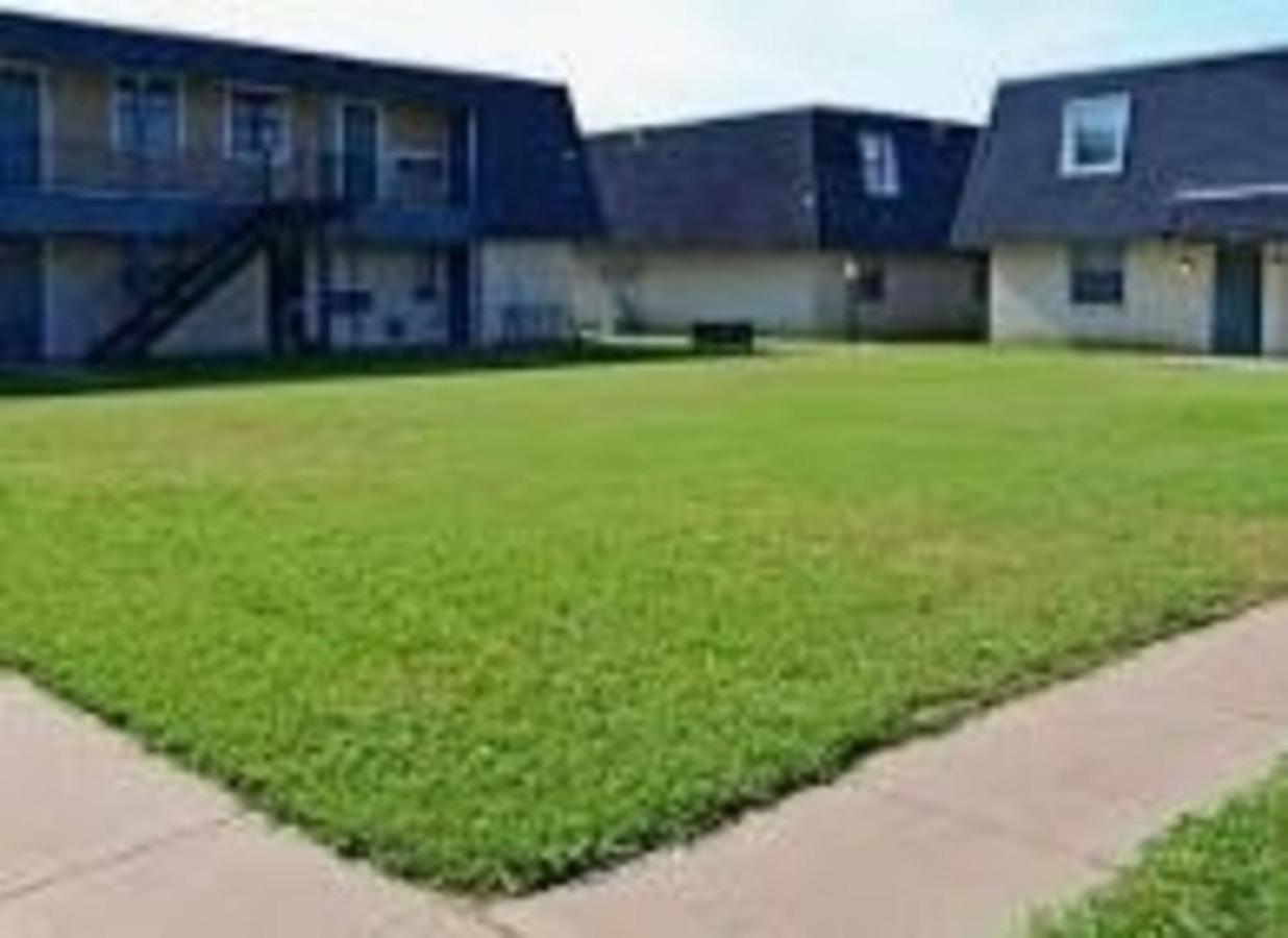 דירות לאוטון 2 Bed/ 1 Bath Next To Ft. Sill מראה חיצוני תמונה